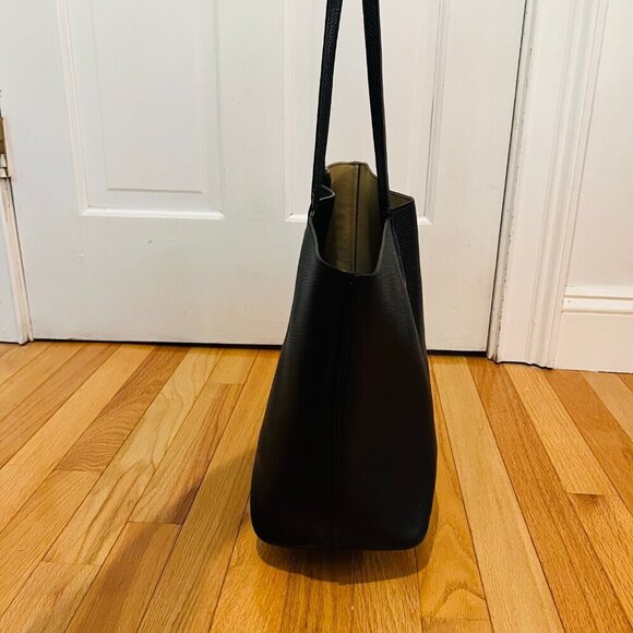 Tory Burch Pebble Leather Tote Bag - Picture 12 of 16